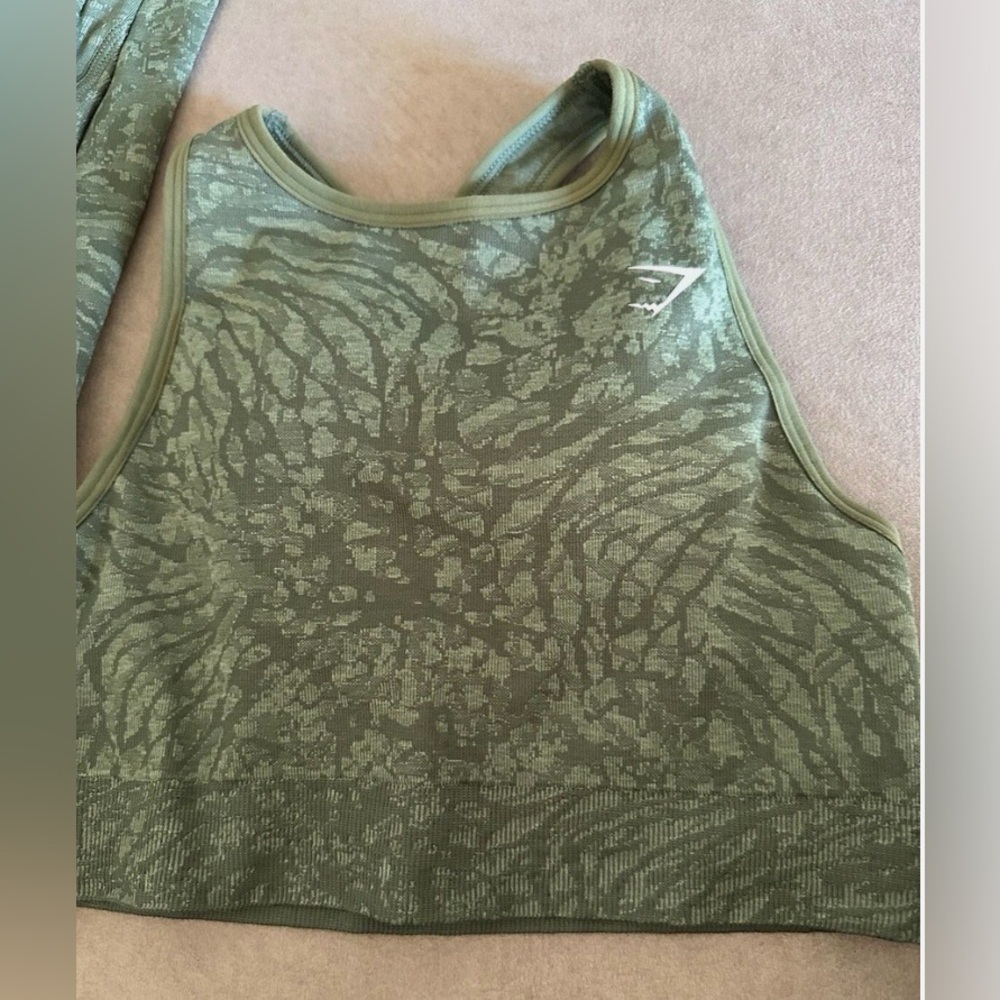 Gymshark Adapt Camo Seamless Sports Bra
